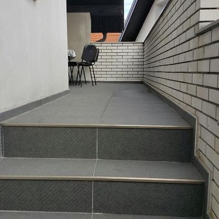 Apartmani Malina 3 Bijeljina Ngoại thất bức ảnh