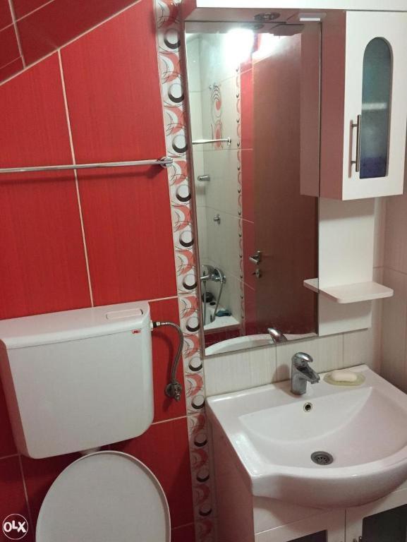 Apartmani Malina 3 Bijeljina Ngoại thất bức ảnh